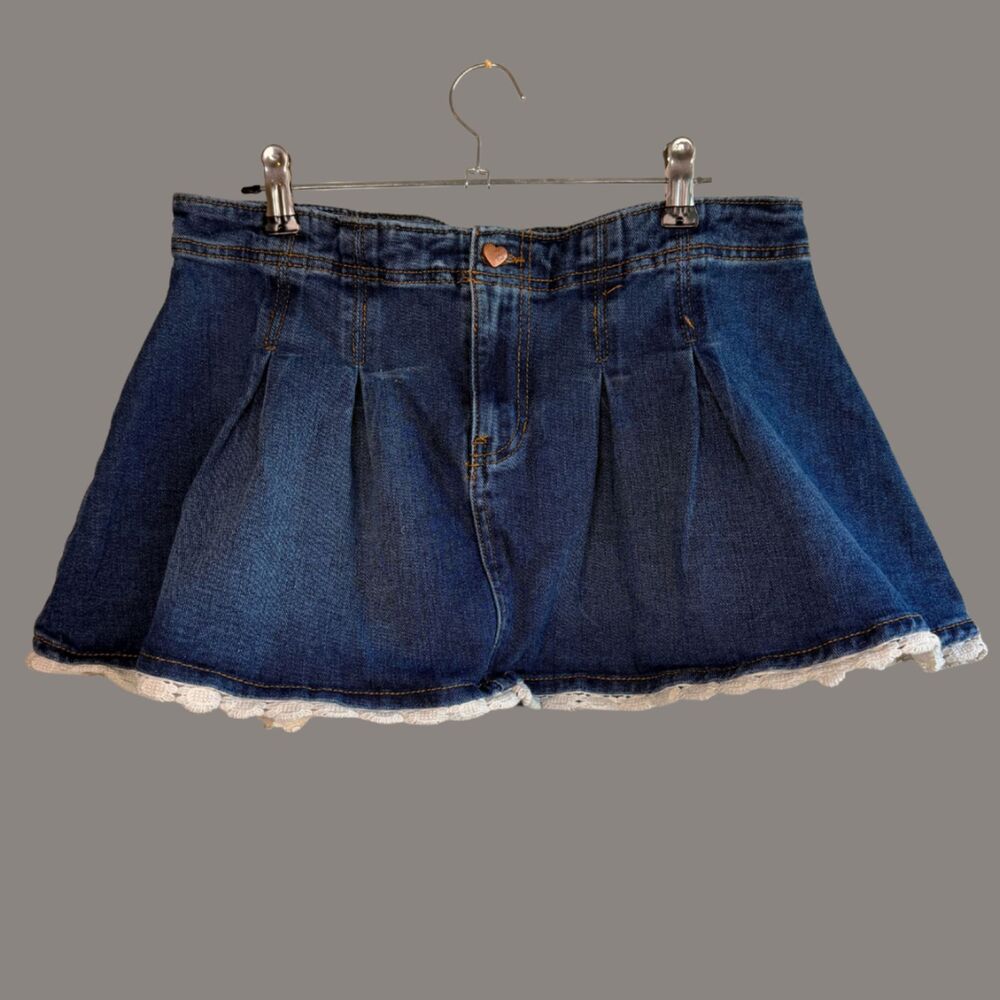 Celebrity Pink Lace Trim Festival Concert Denim Mini Skirt